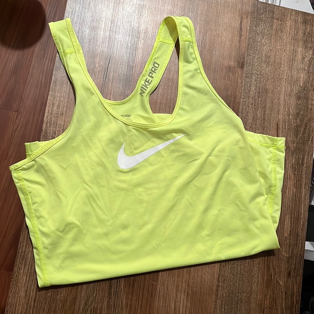 Nike Women’s Tank top